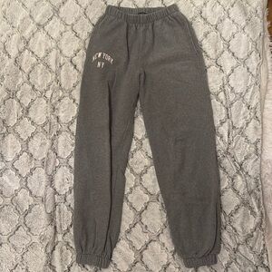Brandy Melville New York Sweatpants